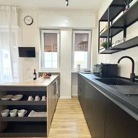 Apartment My E Moderno Bari